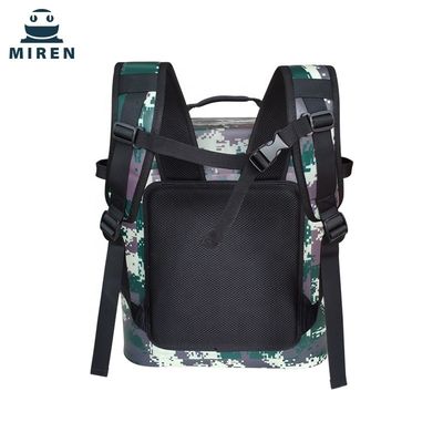 Multifunctional Soft Picnic Cooler Bag , Camo Insulated Backpack Cooler For Fishing